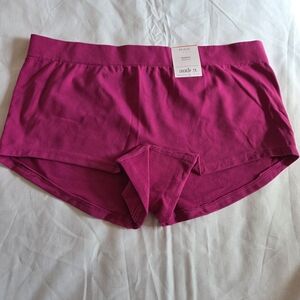 Auden Women's Fuchsia Seamless Boyshorts New